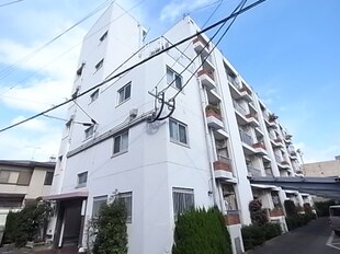 昌栄マンションの物件外観写真